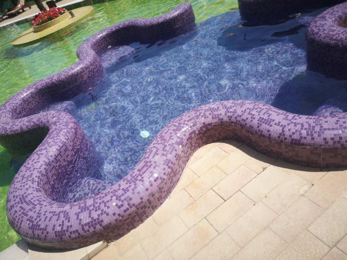 Royal Beach Apartment Barcello G Pantai Sunny Luaran gambar