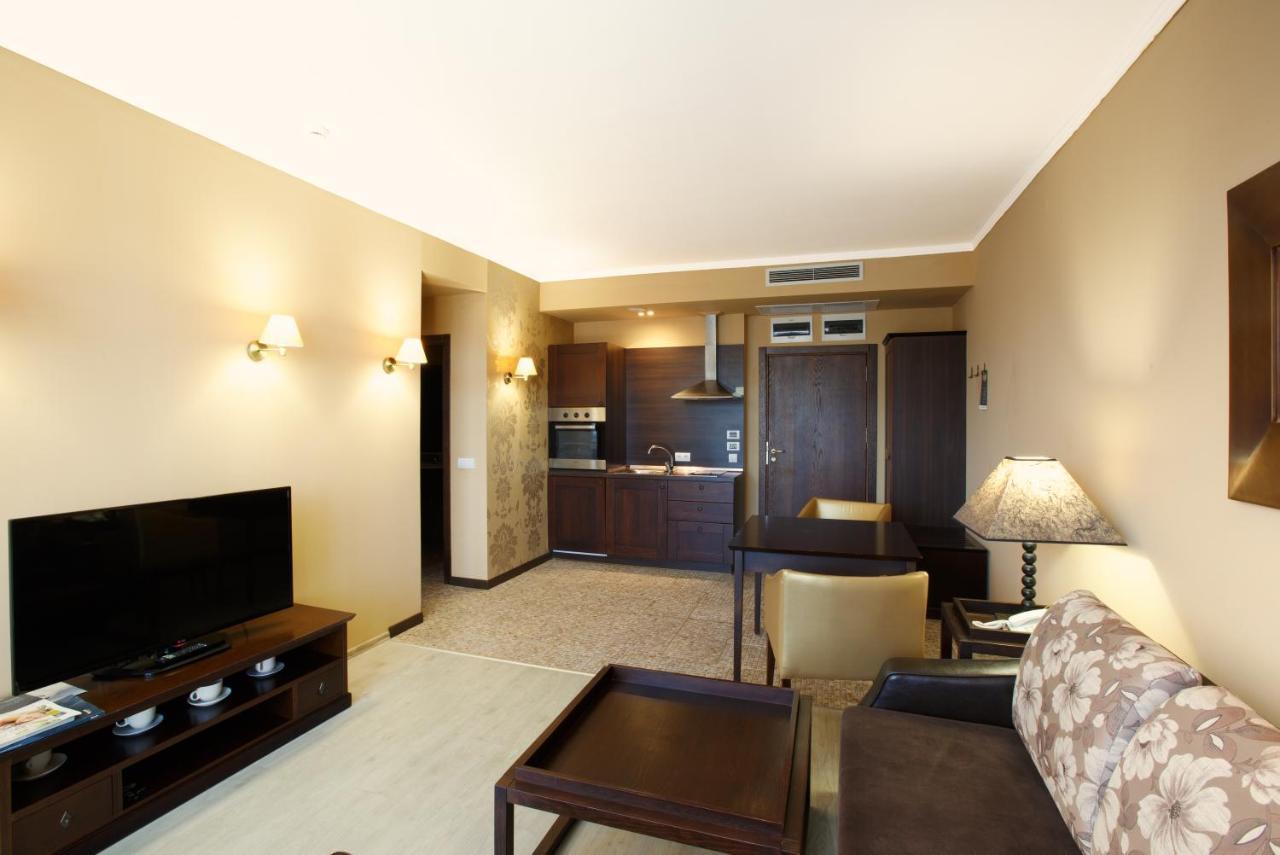 Royal Beach Apartment Barcello G Pantai Sunny Luaran gambar