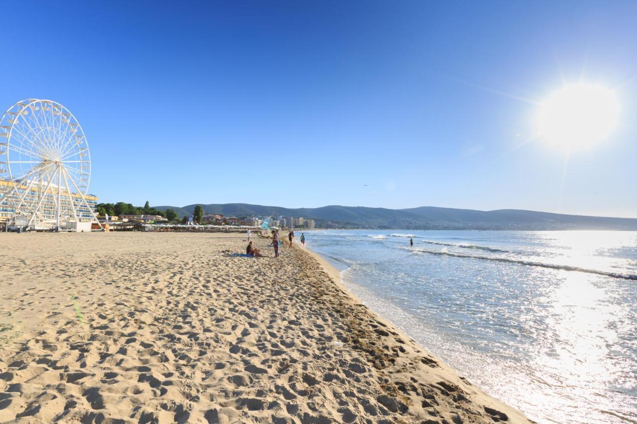 Royal Beach Apartment Barcello G Pantai Sunny Luaran gambar