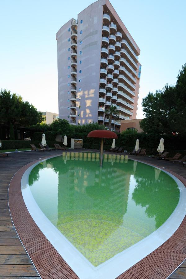 Royal Beach Apartment Sea View 2 Pantai Sunny Luaran gambar